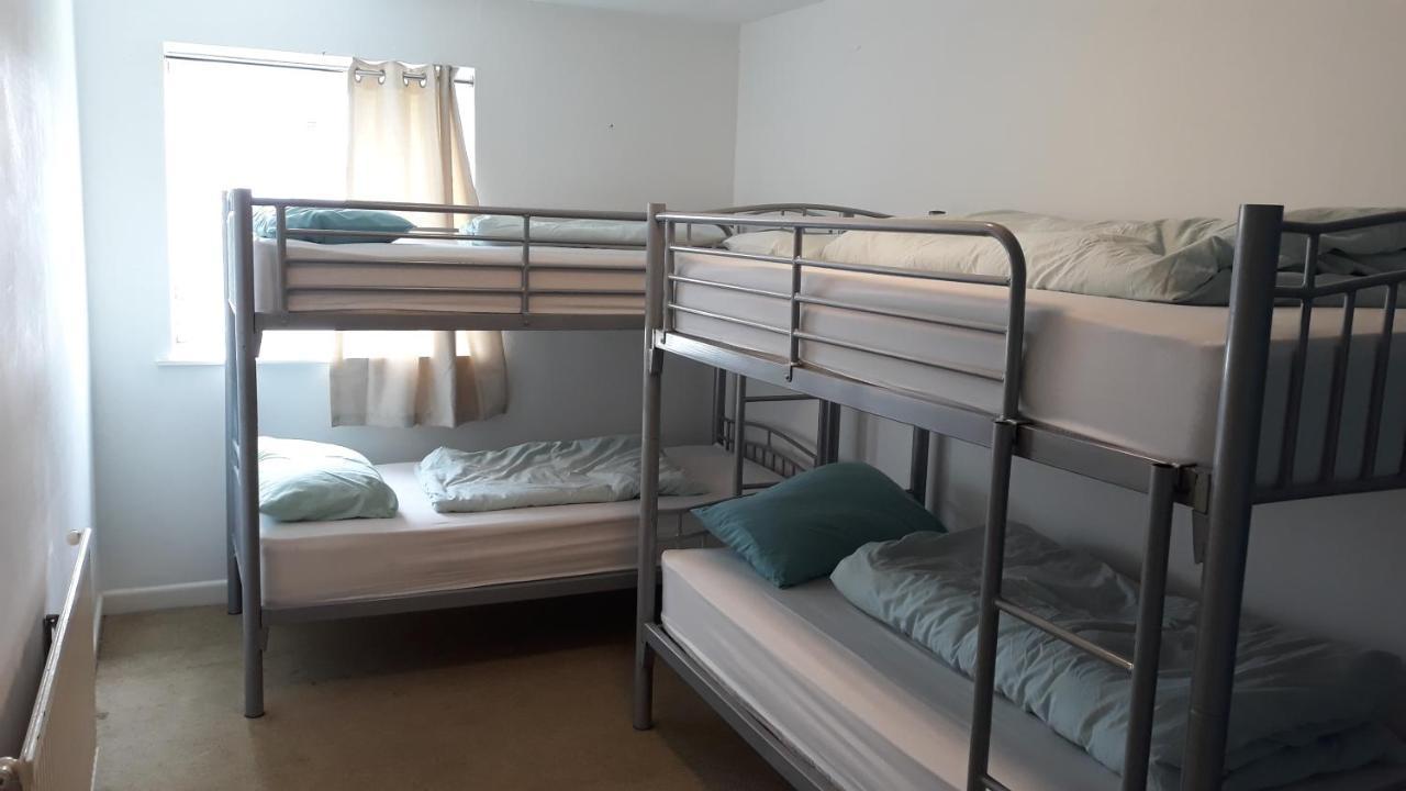 Blue Room Hostel Newquay New Quay エクステリア 写真