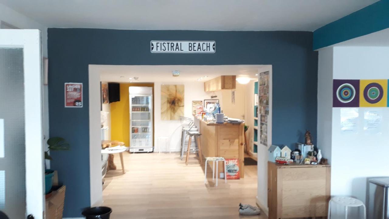 Blue Room Hostel Newquay New Quay エクステリア 写真