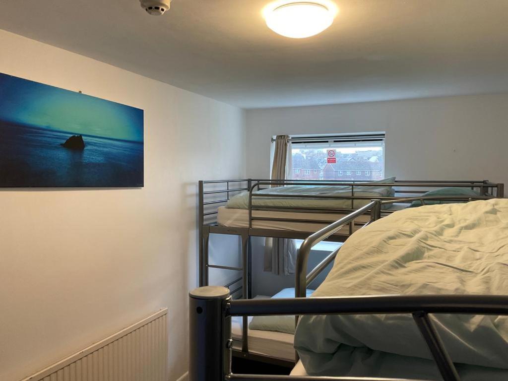 Blue Room Hostel Newquay New Quay エクステリア 写真