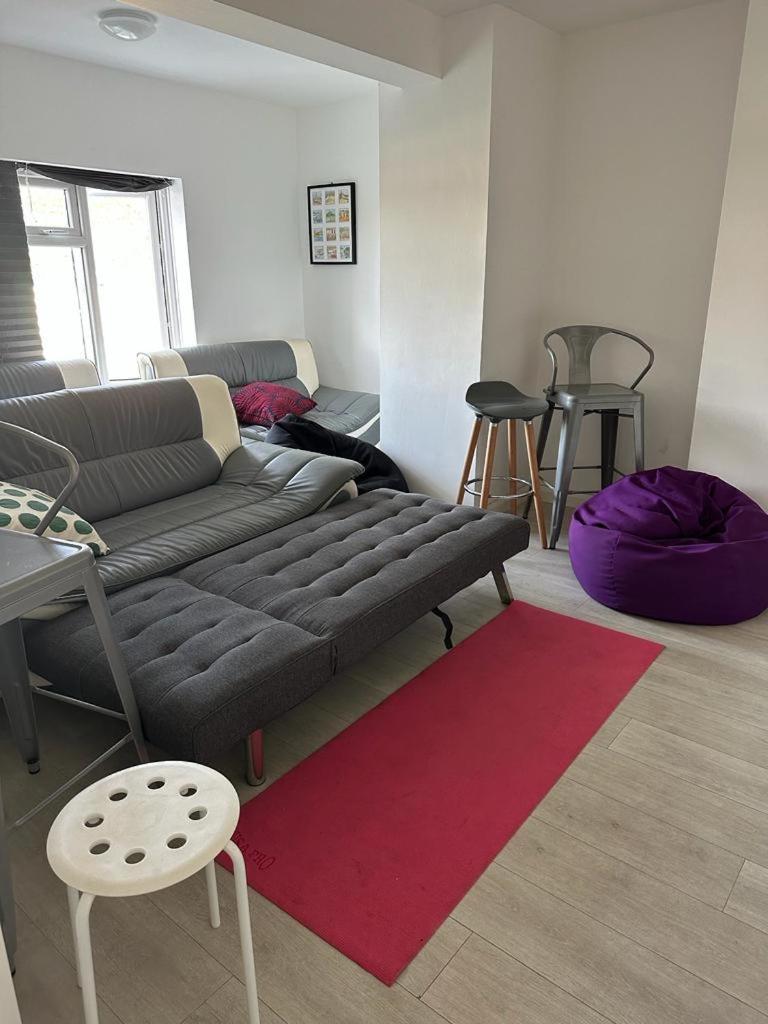 Blue Room Hostel Newquay New Quay エクステリア 写真