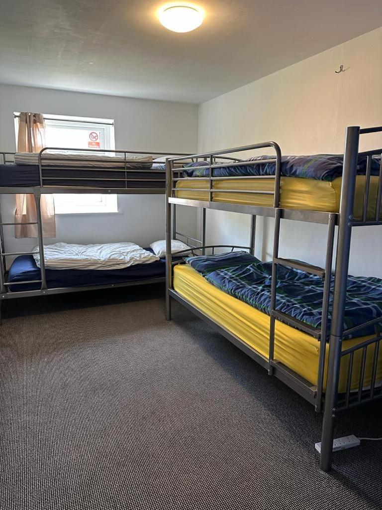 Blue Room Hostel Newquay New Quay エクステリア 写真